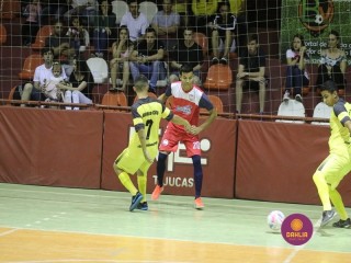 
<a style='margin-left: 5px;' class='btn btn-xs btn-social btn-facebook' href='https://www.facebook.com/sharer/sharer.php?u=https://ko-boladovale.web.getmuller.com.br/imgs/800-800-90/conteudo/fotos/1330/img1481.jpg' rel='popup' data-width='500' data-height='400'><i class='fa fa-facebook'></i>Compartilhar <span class='hidden-xs'>no Facebook</span>
</a> 
<a class='btn btn-default btn-xs' target='_blank' href='imgs/800-800-90/conteudo/fotos/1330/img1481.jpg'>
<span class='glyphicon glyphicon-cloud-download'></span> Salvar
</a> 
<span></span>