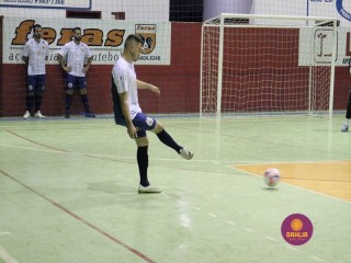 
<a style='margin-left: 5px;' class='btn btn-xs btn-social btn-facebook' href='https://www.facebook.com/sharer/sharer.php?u=https://ko-boladovale.web.getmuller.com.br/imgs/800-800-90/conteudo/fotos/1331/img1677.jpg' rel='popup' data-width='500' data-height='400'><i class='fa fa-facebook'></i>Compartilhar <span class='hidden-xs'>no Facebook</span>
</a> 
<a class='btn btn-default btn-xs' target='_blank' href='imgs/800-800-90/conteudo/fotos/1331/img1677.jpg'>
<span class='glyphicon glyphicon-cloud-download'></span> Salvar
</a> 
<span></span>