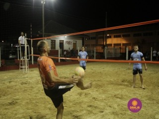 
<a style='margin-left: 5px;' class='btn btn-xs btn-social btn-facebook' href='https://www.facebook.com/sharer/sharer.php?u=https://ko-boladovale.web.getmuller.com.br/imgs/800-800-90/conteudo/fotos/1333/mg2349.jpg' rel='popup' data-width='500' data-height='400'><i class='fa fa-facebook'></i>Compartilhar <span class='hidden-xs'>no Facebook</span>
</a> 
<a class='btn btn-default btn-xs' target='_blank' href='imgs/800-800-90/conteudo/fotos/1333/mg2349.jpg'>
<span class='glyphicon glyphicon-cloud-download'></span> Salvar
</a> 
<span></span>