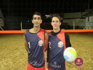 
<a style='margin-left: 5px;' class='btn btn-xs btn-social btn-facebook' href='https://www.facebook.com/sharer/sharer.php?u=https://ko-boladovale.web.getmuller.com.br/imgs/800-800-90/conteudo/fotos/1334/img2525.jpg' rel='popup' data-width='500' data-height='400'><i class='fa fa-facebook'></i>Compartilhar <span class='hidden-xs'>no Facebook</span>
</a> 
<a class='btn btn-default btn-xs' target='_blank' href='imgs/800-800-90/conteudo/fotos/1334/img2525.jpg'>
<span class='glyphicon glyphicon-cloud-download'></span> Salvar
</a> 
<span></span>