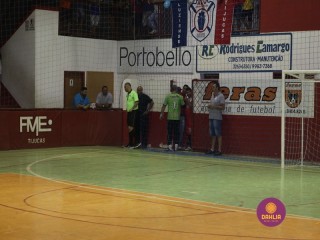 
<a style='margin-left: 5px;' class='btn btn-xs btn-social btn-facebook' href='https://www.facebook.com/sharer/sharer.php?u=https://ko-boladovale.web.getmuller.com.br/imgs/800-800-90/conteudo/fotos/1335/img2662.jpg' rel='popup' data-width='500' data-height='400'><i class='fa fa-facebook'></i>Compartilhar <span class='hidden-xs'>no Facebook</span>
</a> 
<a class='btn btn-default btn-xs' target='_blank' href='imgs/800-800-90/conteudo/fotos/1335/img2662.jpg'>
<span class='glyphicon glyphicon-cloud-download'></span> Salvar
</a> 
<span></span>