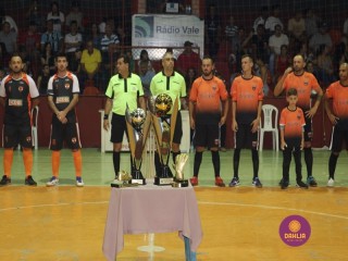 
<a style='margin-left: 5px;' class='btn btn-xs btn-social btn-facebook' href='https://www.facebook.com/sharer/sharer.php?u=https://ko-boladovale.web.getmuller.com.br/imgs/800-800-90/conteudo/fotos/1338/img2920.jpg' rel='popup' data-width='500' data-height='400'><i class='fa fa-facebook'></i>Compartilhar <span class='hidden-xs'>no Facebook</span>
</a> 
<a class='btn btn-default btn-xs' target='_blank' href='imgs/800-800-90/conteudo/fotos/1338/img2920.jpg'>
<span class='glyphicon glyphicon-cloud-download'></span> Salvar
</a> 
<span></span>