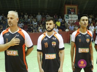 
<a style='margin-left: 5px;' class='btn btn-xs btn-social btn-facebook' href='https://www.facebook.com/sharer/sharer.php?u=https://ko-boladovale.web.getmuller.com.br/imgs/800-800-90/conteudo/fotos/1338/img2929.jpg' rel='popup' data-width='500' data-height='400'><i class='fa fa-facebook'></i>Compartilhar <span class='hidden-xs'>no Facebook</span>
</a> 
<a class='btn btn-default btn-xs' target='_blank' href='imgs/800-800-90/conteudo/fotos/1338/img2929.jpg'>
<span class='glyphicon glyphicon-cloud-download'></span> Salvar
</a> 
<span></span>