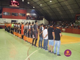 
<a style='margin-left: 5px;' class='btn btn-xs btn-social btn-facebook' href='https://www.facebook.com/sharer/sharer.php?u=https://ko-boladovale.web.getmuller.com.br/imgs/800-800-90/conteudo/fotos/1338/img2945.jpg' rel='popup' data-width='500' data-height='400'><i class='fa fa-facebook'></i>Compartilhar <span class='hidden-xs'>no Facebook</span>
</a> 
<a class='btn btn-default btn-xs' target='_blank' href='imgs/800-800-90/conteudo/fotos/1338/img2945.jpg'>
<span class='glyphicon glyphicon-cloud-download'></span> Salvar
</a> 
<span></span>