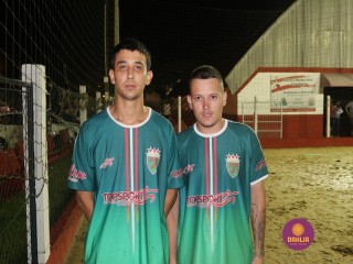 
<a style='margin-left: 5px;' class='btn btn-xs btn-social btn-facebook' href='https://www.facebook.com/sharer/sharer.php?u=https://ko-boladovale.web.getmuller.com.br/imgs/800-800-90/conteudo/fotos/1339/img4400.jpg' rel='popup' data-width='500' data-height='400'><i class='fa fa-facebook'></i>Compartilhar <span class='hidden-xs'>no Facebook</span>
</a> 
<a class='btn btn-default btn-xs' target='_blank' href='imgs/800-800-90/conteudo/fotos/1339/img4400.jpg'>
<span class='glyphicon glyphicon-cloud-download'></span> Salvar
</a> 
<span></span>