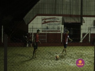 
<a style='margin-left: 5px;' class='btn btn-xs btn-social btn-facebook' href='https://www.facebook.com/sharer/sharer.php?u=https://ko-boladovale.web.getmuller.com.br/imgs/800-800-90/conteudo/fotos/1339/mg4335.jpg' rel='popup' data-width='500' data-height='400'><i class='fa fa-facebook'></i>Compartilhar <span class='hidden-xs'>no Facebook</span>
</a> 
<a class='btn btn-default btn-xs' target='_blank' href='imgs/800-800-90/conteudo/fotos/1339/mg4335.jpg'>
<span class='glyphicon glyphicon-cloud-download'></span> Salvar
</a> 
<span></span>