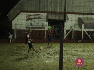 
<a style='margin-left: 5px;' class='btn btn-xs btn-social btn-facebook' href='https://www.facebook.com/sharer/sharer.php?u=https://ko-boladovale.web.getmuller.com.br/imgs/800-800-90/conteudo/fotos/1339/mg4359.jpg' rel='popup' data-width='500' data-height='400'><i class='fa fa-facebook'></i>Compartilhar <span class='hidden-xs'>no Facebook</span>
</a> 
<a class='btn btn-default btn-xs' target='_blank' href='imgs/800-800-90/conteudo/fotos/1339/mg4359.jpg'>
<span class='glyphicon glyphicon-cloud-download'></span> Salvar
</a> 
<span></span>