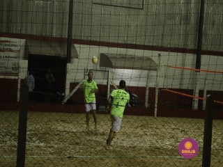 
<a style='margin-left: 5px;' class='btn btn-xs btn-social btn-facebook' href='https://www.facebook.com/sharer/sharer.php?u=https://ko-boladovale.web.getmuller.com.br/imgs/800-800-90/conteudo/fotos/1339/mg4385.jpg' rel='popup' data-width='500' data-height='400'><i class='fa fa-facebook'></i>Compartilhar <span class='hidden-xs'>no Facebook</span>
</a> 
<a class='btn btn-default btn-xs' target='_blank' href='imgs/800-800-90/conteudo/fotos/1339/mg4385.jpg'>
<span class='glyphicon glyphicon-cloud-download'></span> Salvar
</a> 
<span></span>