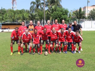 
<a style='margin-left: 5px;' class='btn btn-xs btn-social btn-facebook' href='https://www.facebook.com/sharer/sharer.php?u=https://ko-boladovale.web.getmuller.com.br/imgs/800-800-90/conteudo/fotos/1344/img4457.jpg' rel='popup' data-width='500' data-height='400'><i class='fa fa-facebook'></i>Compartilhar <span class='hidden-xs'>no Facebook</span>
</a> 
<a class='btn btn-default btn-xs' target='_blank' href='imgs/800-800-90/conteudo/fotos/1344/img4457.jpg'>
<span class='glyphicon glyphicon-cloud-download'></span> Salvar
</a> 
<span></span>