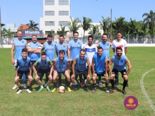 
<a style='margin-left: 5px;' class='btn btn-xs btn-social btn-facebook' href='https://www.facebook.com/sharer/sharer.php?u=https://ko-boladovale.web.getmuller.com.br/imgs/800-800-90/conteudo/fotos/1344/img4461.jpg' rel='popup' data-width='500' data-height='400'><i class='fa fa-facebook'></i>Compartilhar <span class='hidden-xs'>no Facebook</span>
</a> 
<a class='btn btn-default btn-xs' target='_blank' href='imgs/800-800-90/conteudo/fotos/1344/img4461.jpg'>
<span class='glyphicon glyphicon-cloud-download'></span> Salvar
</a> 
<span></span>