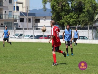 
<a style='margin-left: 5px;' class='btn btn-xs btn-social btn-facebook' href='https://www.facebook.com/sharer/sharer.php?u=https://ko-boladovale.web.getmuller.com.br/imgs/800-800-90/conteudo/fotos/1344/img4470.jpg' rel='popup' data-width='500' data-height='400'><i class='fa fa-facebook'></i>Compartilhar <span class='hidden-xs'>no Facebook</span>
</a> 
<a class='btn btn-default btn-xs' target='_blank' href='imgs/800-800-90/conteudo/fotos/1344/img4470.jpg'>
<span class='glyphicon glyphicon-cloud-download'></span> Salvar
</a> 
<span></span>