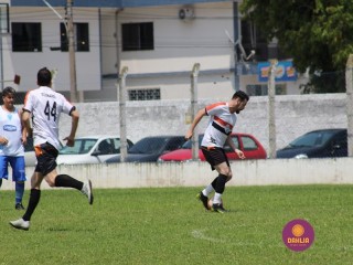 
<a style='margin-left: 5px;' class='btn btn-xs btn-social btn-facebook' href='https://www.facebook.com/sharer/sharer.php?u=https://ko-boladovale.web.getmuller.com.br/imgs/800-800-90/conteudo/fotos/1345/img4743.jpg' rel='popup' data-width='500' data-height='400'><i class='fa fa-facebook'></i>Compartilhar <span class='hidden-xs'>no Facebook</span>
</a> 
<a class='btn btn-default btn-xs' target='_blank' href='imgs/800-800-90/conteudo/fotos/1345/img4743.jpg'>
<span class='glyphicon glyphicon-cloud-download'></span> Salvar
</a> 
<span></span>