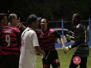 
<a style='margin-left: 5px;' class='btn btn-xs btn-social btn-facebook' href='https://www.facebook.com/sharer/sharer.php?u=https://ko-boladovale.web.getmuller.com.br/imgs/800-800-90/conteudo/fotos/1348/mg6849.jpg' rel='popup' data-width='500' data-height='400'><i class='fa fa-facebook'></i>Compartilhar <span class='hidden-xs'>no Facebook</span>
</a> 
<a class='btn btn-default btn-xs' target='_blank' href='imgs/800-800-90/conteudo/fotos/1348/mg6849.jpg'>
<span class='glyphicon glyphicon-cloud-download'></span> Salvar
</a> 
<span></span>