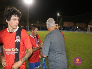 
<a style='margin-left: 5px;' class='btn btn-xs btn-social btn-facebook' href='https://www.facebook.com/sharer/sharer.php?u=https://ko-boladovale.web.getmuller.com.br/imgs/800-800-90/conteudo/fotos/1349/img7163.jpg' rel='popup' data-width='500' data-height='400'><i class='fa fa-facebook'></i>Compartilhar <span class='hidden-xs'>no Facebook</span>
</a> 
<a class='btn btn-default btn-xs' target='_blank' href='imgs/800-800-90/conteudo/fotos/1349/img7163.jpg'>
<span class='glyphicon glyphicon-cloud-download'></span> Salvar
</a> 
<span></span>