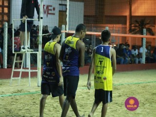 
<a style='margin-left: 5px;' class='btn btn-xs btn-social btn-facebook' href='https://www.facebook.com/sharer/sharer.php?u=https://ko-boladovale.web.getmuller.com.br/imgs/800-800-90/conteudo/fotos/1355/img8089.jpg' rel='popup' data-width='500' data-height='400'><i class='fa fa-facebook'></i>Compartilhar <span class='hidden-xs'>no Facebook</span>
</a> 
<a class='btn btn-default btn-xs' target='_blank' href='imgs/800-800-90/conteudo/fotos/1355/img8089.jpg'>
<span class='glyphicon glyphicon-cloud-download'></span> Salvar
</a> 
<span></span>