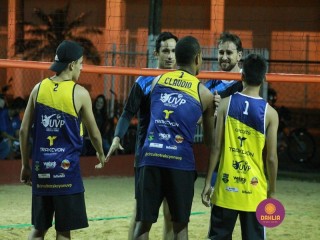 
<a style='margin-left: 5px;' class='btn btn-xs btn-social btn-facebook' href='https://www.facebook.com/sharer/sharer.php?u=https://ko-boladovale.web.getmuller.com.br/imgs/800-800-90/conteudo/fotos/1355/img8091.jpg' rel='popup' data-width='500' data-height='400'><i class='fa fa-facebook'></i>Compartilhar <span class='hidden-xs'>no Facebook</span>
</a> 
<a class='btn btn-default btn-xs' target='_blank' href='imgs/800-800-90/conteudo/fotos/1355/img8091.jpg'>
<span class='glyphicon glyphicon-cloud-download'></span> Salvar
</a> 
<span></span>