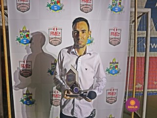 
<a style='margin-left: 5px;' class='btn btn-xs btn-social btn-facebook' href='https://www.facebook.com/sharer/sharer.php?u=https://ko-boladovale.web.getmuller.com.br/imgs/800-800-90/conteudo/fotos/1357/img7762.jpg' rel='popup' data-width='500' data-height='400'><i class='fa fa-facebook'></i>Compartilhar <span class='hidden-xs'>no Facebook</span>
</a> 
<a class='btn btn-default btn-xs' target='_blank' href='imgs/800-800-90/conteudo/fotos/1357/img7762.jpg'>
<span class='glyphicon glyphicon-cloud-download'></span> Salvar
</a> 
<span></span>