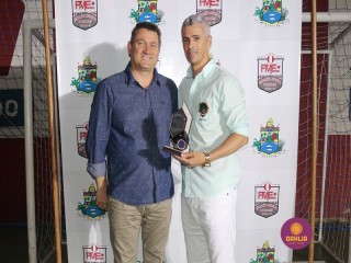 
<a style='margin-left: 5px;' class='btn btn-xs btn-social btn-facebook' href='https://www.facebook.com/sharer/sharer.php?u=https://ko-boladovale.web.getmuller.com.br/imgs/800-800-90/conteudo/fotos/1357/img7763_1.jpg' rel='popup' data-width='500' data-height='400'><i class='fa fa-facebook'></i>Compartilhar <span class='hidden-xs'>no Facebook</span>
</a> 
<a class='btn btn-default btn-xs' target='_blank' href='imgs/800-800-90/conteudo/fotos/1357/img7763_1.jpg'>
<span class='glyphicon glyphicon-cloud-download'></span> Salvar
</a> 
<span></span>