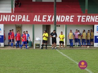 
<a style='margin-left: 5px;' class='btn btn-xs btn-social btn-facebook' href='https://www.facebook.com/sharer/sharer.php?u=https://ko-boladovale.web.getmuller.com.br/imgs/800-800-90/conteudo/fotos/1361/dsc01415.jpg' rel='popup' data-width='500' data-height='400'><i class='fa fa-facebook'></i>Compartilhar <span class='hidden-xs'>no Facebook</span>
</a> 
<a class='btn btn-default btn-xs' target='_blank' href='imgs/800-800-90/conteudo/fotos/1361/dsc01415.jpg'>
<span class='glyphicon glyphicon-cloud-download'></span> Salvar
</a> 
<span></span>