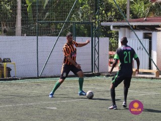 
<a style='margin-left: 5px;' class='btn btn-xs btn-social btn-facebook' href='https://www.facebook.com/sharer/sharer.php?u=https://ko-boladovale.web.getmuller.com.br/imgs/800-800-90/conteudo/fotos/1365/img9585.jpg' rel='popup' data-width='500' data-height='400'><i class='fa fa-facebook'></i>Compartilhar <span class='hidden-xs'>no Facebook</span>
</a> 
<a class='btn btn-default btn-xs' target='_blank' href='imgs/800-800-90/conteudo/fotos/1365/img9585.jpg'>
<span class='glyphicon glyphicon-cloud-download'></span> Salvar
</a> 
<span></span>