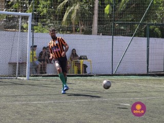 
<a style='margin-left: 5px;' class='btn btn-xs btn-social btn-facebook' href='https://www.facebook.com/sharer/sharer.php?u=https://ko-boladovale.web.getmuller.com.br/imgs/800-800-90/conteudo/fotos/1365/img9594.jpg' rel='popup' data-width='500' data-height='400'><i class='fa fa-facebook'></i>Compartilhar <span class='hidden-xs'>no Facebook</span>
</a> 
<a class='btn btn-default btn-xs' target='_blank' href='imgs/800-800-90/conteudo/fotos/1365/img9594.jpg'>
<span class='glyphicon glyphicon-cloud-download'></span> Salvar
</a> 
<span></span>