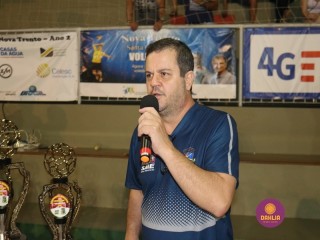 
<a style='margin-left: 5px;' class='btn btn-xs btn-social btn-facebook' href='https://www.facebook.com/sharer/sharer.php?u=https://ko-boladovale.web.getmuller.com.br/imgs/800-800-90/conteudo/fotos/1366/img0450.jpg' rel='popup' data-width='500' data-height='400'><i class='fa fa-facebook'></i>Compartilhar <span class='hidden-xs'>no Facebook</span>
</a> 
<a class='btn btn-default btn-xs' target='_blank' href='imgs/800-800-90/conteudo/fotos/1366/img0450.jpg'>
<span class='glyphicon glyphicon-cloud-download'></span> Salvar
</a> 
<span></span>