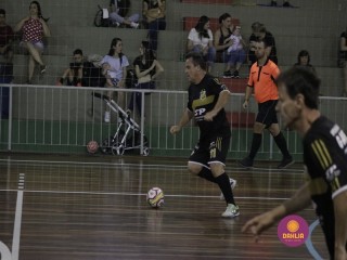 
<a style='margin-left: 5px;' class='btn btn-xs btn-social btn-facebook' href='https://www.facebook.com/sharer/sharer.php?u=https://ko-boladovale.web.getmuller.com.br/imgs/800-800-90/conteudo/fotos/1368/mg0003.jpg' rel='popup' data-width='500' data-height='400'><i class='fa fa-facebook'></i>Compartilhar <span class='hidden-xs'>no Facebook</span>
</a> 
<a class='btn btn-default btn-xs' target='_blank' href='imgs/800-800-90/conteudo/fotos/1368/mg0003.jpg'>
<span class='glyphicon glyphicon-cloud-download'></span> Salvar
</a> 
<span></span>