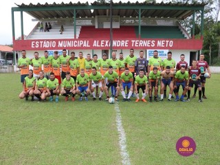 
<a style='margin-left: 5px;' class='btn btn-xs btn-social btn-facebook' href='https://www.facebook.com/sharer/sharer.php?u=https://ko-boladovale.web.getmuller.com.br/imgs/800-800-90/conteudo/fotos/1371/img1360.jpg' rel='popup' data-width='500' data-height='400'><i class='fa fa-facebook'></i>Compartilhar <span class='hidden-xs'>no Facebook</span>
</a> 
<a class='btn btn-default btn-xs' target='_blank' href='imgs/800-800-90/conteudo/fotos/1371/img1360.jpg'>
<span class='glyphicon glyphicon-cloud-download'></span> Salvar
</a> 
<span></span>