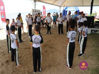 
<a style='margin-left: 5px;' class='btn btn-xs btn-social btn-facebook' href='https://www.facebook.com/sharer/sharer.php?u=https://ko-boladovale.web.getmuller.com.br/imgs/800-800-90/conteudo/fotos/1375/img2919.jpg' rel='popup' data-width='500' data-height='400'><i class='fa fa-facebook'></i>Compartilhar <span class='hidden-xs'>no Facebook</span>
</a> 
<a class='btn btn-default btn-xs' target='_blank' href='imgs/800-800-90/conteudo/fotos/1375/img2919.jpg'>
<span class='glyphicon glyphicon-cloud-download'></span> Salvar
</a> 
<span></span>