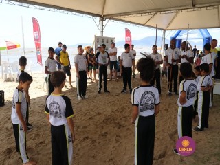 
<a style='margin-left: 5px;' class='btn btn-xs btn-social btn-facebook' href='https://www.facebook.com/sharer/sharer.php?u=https://ko-boladovale.web.getmuller.com.br/imgs/800-800-90/conteudo/fotos/1375/img2920.jpg' rel='popup' data-width='500' data-height='400'><i class='fa fa-facebook'></i>Compartilhar <span class='hidden-xs'>no Facebook</span>
</a> 
<a class='btn btn-default btn-xs' target='_blank' href='imgs/800-800-90/conteudo/fotos/1375/img2920.jpg'>
<span class='glyphicon glyphicon-cloud-download'></span> Salvar
</a> 
<span></span>