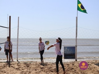 
<a style='margin-left: 5px;' class='btn btn-xs btn-social btn-facebook' href='https://www.facebook.com/sharer/sharer.php?u=https://ko-boladovale.web.getmuller.com.br/imgs/800-800-90/conteudo/fotos/1377/img3357.jpg' rel='popup' data-width='500' data-height='400'><i class='fa fa-facebook'></i>Compartilhar <span class='hidden-xs'>no Facebook</span>
</a> 
<a class='btn btn-default btn-xs' target='_blank' href='imgs/800-800-90/conteudo/fotos/1377/img3357.jpg'>
<span class='glyphicon glyphicon-cloud-download'></span> Salvar
</a> 
<span></span>