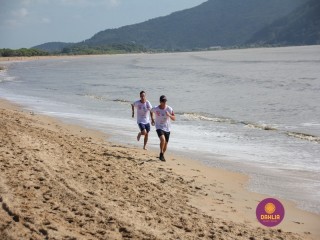 
<a style='margin-left: 5px;' class='btn btn-xs btn-social btn-facebook' href='https://www.facebook.com/sharer/sharer.php?u=https://ko-boladovale.web.getmuller.com.br/imgs/800-800-90/conteudo/fotos/1379/img1761.jpg' rel='popup' data-width='500' data-height='400'><i class='fa fa-facebook'></i>Compartilhar <span class='hidden-xs'>no Facebook</span>
</a> 
<a class='btn btn-default btn-xs' target='_blank' href='imgs/800-800-90/conteudo/fotos/1379/img1761.jpg'>
<span class='glyphicon glyphicon-cloud-download'></span> Salvar
</a> 
<span></span>