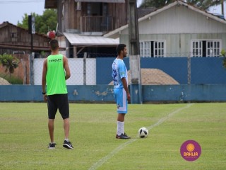 
<a style='margin-left: 5px;' class='btn btn-xs btn-social btn-facebook' href='https://www.facebook.com/sharer/sharer.php?u=https://ko-boladovale.web.getmuller.com.br/imgs/800-800-90/conteudo/fotos/1380/img3883.jpg' rel='popup' data-width='500' data-height='400'><i class='fa fa-facebook'></i>Compartilhar <span class='hidden-xs'>no Facebook</span>
</a> 
<a class='btn btn-default btn-xs' target='_blank' href='imgs/800-800-90/conteudo/fotos/1380/img3883.jpg'>
<span class='glyphicon glyphicon-cloud-download'></span> Salvar
</a> 
<span></span>