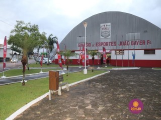 
<a style='margin-left: 5px;' class='btn btn-xs btn-social btn-facebook' href='https://www.facebook.com/sharer/sharer.php?u=https://ko-boladovale.web.getmuller.com.br/imgs/800-800-90/conteudo/fotos/1381/img4046.jpg' rel='popup' data-width='500' data-height='400'><i class='fa fa-facebook'></i>Compartilhar <span class='hidden-xs'>no Facebook</span>
</a> 
<a class='btn btn-default btn-xs' target='_blank' href='imgs/800-800-90/conteudo/fotos/1381/img4046.jpg'>
<span class='glyphicon glyphicon-cloud-download'></span> Salvar
</a> 
<span></span>