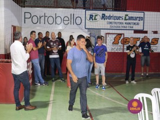 
<a style='margin-left: 5px;' class='btn btn-xs btn-social btn-facebook' href='https://www.facebook.com/sharer/sharer.php?u=https://ko-boladovale.web.getmuller.com.br/imgs/800-800-90/conteudo/fotos/1381/img4054.jpg' rel='popup' data-width='500' data-height='400'><i class='fa fa-facebook'></i>Compartilhar <span class='hidden-xs'>no Facebook</span>
</a> 
<a class='btn btn-default btn-xs' target='_blank' href='imgs/800-800-90/conteudo/fotos/1381/img4054.jpg'>
<span class='glyphicon glyphicon-cloud-download'></span> Salvar
</a> 
<span></span>