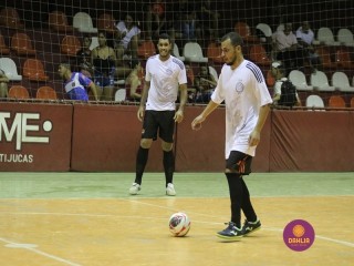 
<a style='margin-left: 5px;' class='btn btn-xs btn-social btn-facebook' href='https://www.facebook.com/sharer/sharer.php?u=https://ko-boladovale.web.getmuller.com.br/imgs/800-800-90/conteudo/fotos/1385/img4826.jpg' rel='popup' data-width='500' data-height='400'><i class='fa fa-facebook'></i>Compartilhar <span class='hidden-xs'>no Facebook</span>
</a> 
<a class='btn btn-default btn-xs' target='_blank' href='imgs/800-800-90/conteudo/fotos/1385/img4826.jpg'>
<span class='glyphicon glyphicon-cloud-download'></span> Salvar
</a> 
<span></span>