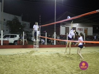 
<a style='margin-left: 5px;' class='btn btn-xs btn-social btn-facebook' href='https://www.facebook.com/sharer/sharer.php?u=https://ko-boladovale.web.getmuller.com.br/imgs/800-800-90/conteudo/fotos/1386/img4723.jpg' rel='popup' data-width='500' data-height='400'><i class='fa fa-facebook'></i>Compartilhar <span class='hidden-xs'>no Facebook</span>
</a> 
<a class='btn btn-default btn-xs' target='_blank' href='imgs/800-800-90/conteudo/fotos/1386/img4723.jpg'>
<span class='glyphicon glyphicon-cloud-download'></span> Salvar
</a> 
<span></span>