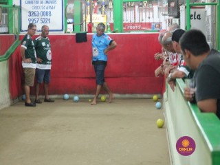 
<a style='margin-left: 5px;' class='btn btn-xs btn-social btn-facebook' href='https://www.facebook.com/sharer/sharer.php?u=https://ko-boladovale.web.getmuller.com.br/imgs/800-800-90/conteudo/fotos/1387/img9788.jpg' rel='popup' data-width='500' data-height='400'><i class='fa fa-facebook'></i>Compartilhar <span class='hidden-xs'>no Facebook</span>
</a> 
<a class='btn btn-default btn-xs' target='_blank' href='imgs/800-800-90/conteudo/fotos/1387/img9788.jpg'>
<span class='glyphicon glyphicon-cloud-download'></span> Salvar
</a> 
<span></span>