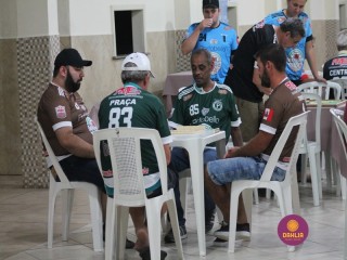 
<a style='margin-left: 5px;' class='btn btn-xs btn-social btn-facebook' href='https://www.facebook.com/sharer/sharer.php?u=https://ko-boladovale.web.getmuller.com.br/imgs/800-800-90/conteudo/fotos/1388/img9812.jpg' rel='popup' data-width='500' data-height='400'><i class='fa fa-facebook'></i>Compartilhar <span class='hidden-xs'>no Facebook</span>
</a> 
<a class='btn btn-default btn-xs' target='_blank' href='imgs/800-800-90/conteudo/fotos/1388/img9812.jpg'>
<span class='glyphicon glyphicon-cloud-download'></span> Salvar
</a> 
<span></span>