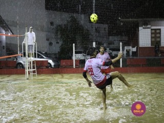 
<a style='margin-left: 5px;' class='btn btn-xs btn-social btn-facebook' href='https://www.facebook.com/sharer/sharer.php?u=https://ko-boladovale.web.getmuller.com.br/imgs/800-800-90/conteudo/fotos/1390/img0040.jpg' rel='popup' data-width='500' data-height='400'><i class='fa fa-facebook'></i>Compartilhar <span class='hidden-xs'>no Facebook</span>
</a> 
<a class='btn btn-default btn-xs' target='_blank' href='imgs/800-800-90/conteudo/fotos/1390/img0040.jpg'>
<span class='glyphicon glyphicon-cloud-download'></span> Salvar
</a> 
<span></span>