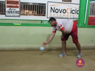 
<a style='margin-left: 5px;' class='btn btn-xs btn-social btn-facebook' href='https://www.facebook.com/sharer/sharer.php?u=https://ko-boladovale.web.getmuller.com.br/imgs/800-800-90/conteudo/fotos/1393/img5182.jpg' rel='popup' data-width='500' data-height='400'><i class='fa fa-facebook'></i>Compartilhar <span class='hidden-xs'>no Facebook</span>
</a> 
<a class='btn btn-default btn-xs' target='_blank' href='imgs/800-800-90/conteudo/fotos/1393/img5182.jpg'>
<span class='glyphicon glyphicon-cloud-download'></span> Salvar
</a> 
<span></span>