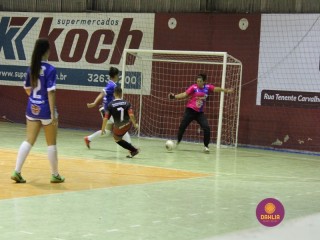 
<a style='margin-left: 5px;' class='btn btn-xs btn-social btn-facebook' href='https://www.facebook.com/sharer/sharer.php?u=https://ko-boladovale.web.getmuller.com.br/imgs/800-800-90/conteudo/fotos/1398/img5444.jpg' rel='popup' data-width='500' data-height='400'><i class='fa fa-facebook'></i>Compartilhar <span class='hidden-xs'>no Facebook</span>
</a> 
<a class='btn btn-default btn-xs' target='_blank' href='imgs/800-800-90/conteudo/fotos/1398/img5444.jpg'>
<span class='glyphicon glyphicon-cloud-download'></span> Salvar
</a> 
<span></span>