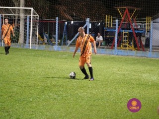 
<a style='margin-left: 5px;' class='btn btn-xs btn-social btn-facebook' href='https://www.facebook.com/sharer/sharer.php?u=https://ko-boladovale.web.getmuller.com.br/imgs/800-800-90/conteudo/fotos/1401/img1000.jpg' rel='popup' data-width='500' data-height='400'><i class='fa fa-facebook'></i>Compartilhar <span class='hidden-xs'>no Facebook</span>
</a> 
<a class='btn btn-default btn-xs' target='_blank' href='imgs/800-800-90/conteudo/fotos/1401/img1000.jpg'>
<span class='glyphicon glyphicon-cloud-download'></span> Salvar
</a> 
<span></span>