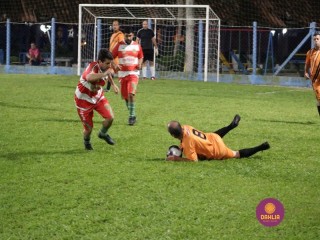 
<a style='margin-left: 5px;' class='btn btn-xs btn-social btn-facebook' href='https://www.facebook.com/sharer/sharer.php?u=https://ko-boladovale.web.getmuller.com.br/imgs/800-800-90/conteudo/fotos/1401/img1013.jpg' rel='popup' data-width='500' data-height='400'><i class='fa fa-facebook'></i>Compartilhar <span class='hidden-xs'>no Facebook</span>
</a> 
<a class='btn btn-default btn-xs' target='_blank' href='imgs/800-800-90/conteudo/fotos/1401/img1013.jpg'>
<span class='glyphicon glyphicon-cloud-download'></span> Salvar
</a> 
<span></span>