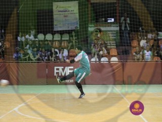 
<a style='margin-left: 5px;' class='btn btn-xs btn-social btn-facebook' href='https://www.facebook.com/sharer/sharer.php?u=https://ko-boladovale.web.getmuller.com.br/imgs/800-800-90/conteudo/fotos/1402/img1324.jpg' rel='popup' data-width='500' data-height='400'><i class='fa fa-facebook'></i>Compartilhar <span class='hidden-xs'>no Facebook</span>
</a> 
<a class='btn btn-default btn-xs' target='_blank' href='imgs/800-800-90/conteudo/fotos/1402/img1324.jpg'>
<span class='glyphicon glyphicon-cloud-download'></span> Salvar
</a> 
<span></span>