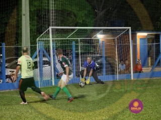 
<a style='margin-left: 5px;' class='btn btn-xs btn-social btn-facebook' href='https://www.facebook.com/sharer/sharer.php?u=https://ko-boladovale.web.getmuller.com.br/imgs/800-800-90/conteudo/fotos/1407/img9937.jpg' rel='popup' data-width='500' data-height='400'><i class='fa fa-facebook'></i>Compartilhar <span class='hidden-xs'>no Facebook</span>
</a> 
<a class='btn btn-default btn-xs' target='_blank' href='imgs/800-800-90/conteudo/fotos/1407/img9937.jpg'>
<span class='glyphicon glyphicon-cloud-download'></span> Salvar
</a> 
<span></span>