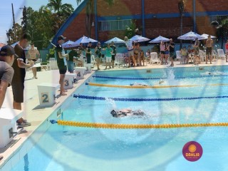 
<a style='margin-left: 5px;' class='btn btn-xs btn-social btn-facebook' href='https://www.facebook.com/sharer/sharer.php?u=https://ko-boladovale.web.getmuller.com.br/imgs/800-800-90/conteudo/fotos/1414/img2753.jpg' rel='popup' data-width='500' data-height='400'><i class='fa fa-facebook'></i>Compartilhar <span class='hidden-xs'>no Facebook</span>
</a> 
<a class='btn btn-default btn-xs' target='_blank' href='imgs/800-800-90/conteudo/fotos/1414/img2753.jpg'>
<span class='glyphicon glyphicon-cloud-download'></span> Salvar
</a> 
<span></span>