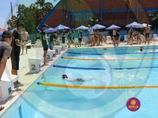 
<a style='margin-left: 5px;' class='btn btn-xs btn-social btn-facebook' href='https://www.facebook.com/sharer/sharer.php?u=https://ko-boladovale.web.getmuller.com.br/imgs/800-800-90/conteudo/fotos/1414/img2758.jpg' rel='popup' data-width='500' data-height='400'><i class='fa fa-facebook'></i>Compartilhar <span class='hidden-xs'>no Facebook</span>
</a> 
<a class='btn btn-default btn-xs' target='_blank' href='imgs/800-800-90/conteudo/fotos/1414/img2758.jpg'>
<span class='glyphicon glyphicon-cloud-download'></span> Salvar
</a> 
<span></span>