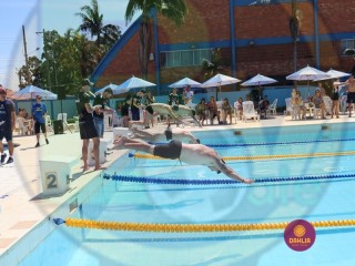 
<a style='margin-left: 5px;' class='btn btn-xs btn-social btn-facebook' href='https://www.facebook.com/sharer/sharer.php?u=https://ko-boladovale.web.getmuller.com.br/imgs/800-800-90/conteudo/fotos/1415/img2796.jpg' rel='popup' data-width='500' data-height='400'><i class='fa fa-facebook'></i>Compartilhar <span class='hidden-xs'>no Facebook</span>
</a> 
<a class='btn btn-default btn-xs' target='_blank' href='imgs/800-800-90/conteudo/fotos/1415/img2796.jpg'>
<span class='glyphicon glyphicon-cloud-download'></span> Salvar
</a> 
<span></span>