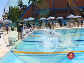 
<a style='margin-left: 5px;' class='btn btn-xs btn-social btn-facebook' href='https://www.facebook.com/sharer/sharer.php?u=https://ko-boladovale.web.getmuller.com.br/imgs/800-800-90/conteudo/fotos/1415/img2799.jpg' rel='popup' data-width='500' data-height='400'><i class='fa fa-facebook'></i>Compartilhar <span class='hidden-xs'>no Facebook</span>
</a> 
<a class='btn btn-default btn-xs' target='_blank' href='imgs/800-800-90/conteudo/fotos/1415/img2799.jpg'>
<span class='glyphicon glyphicon-cloud-download'></span> Salvar
</a> 
<span></span>